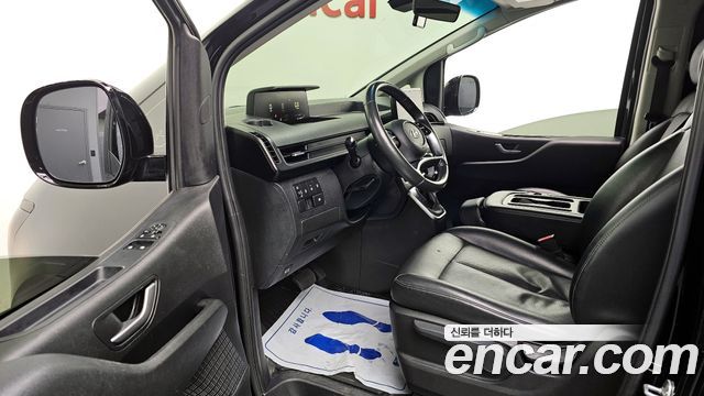 Hyundai Staria 2022 thumb 11