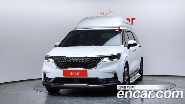 Kia Carnival 2021 thumb 4