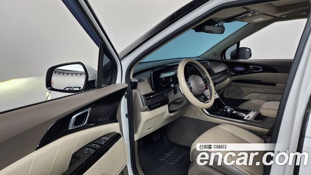 Kia Carnival 2021 thumb 10
