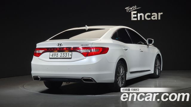 Hyundai Grandeur 2015 thumb 3