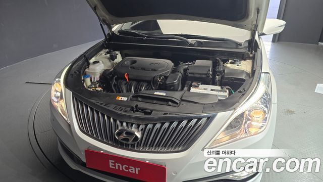 Hyundai Grandeur 2015 thumb 6