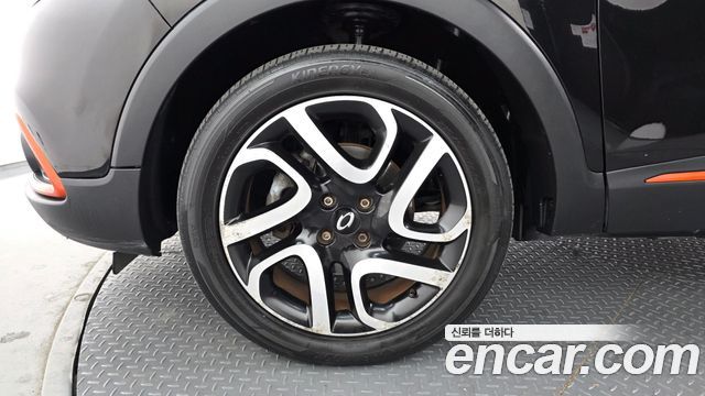 Renault Korea QM3 2015 thumb 6