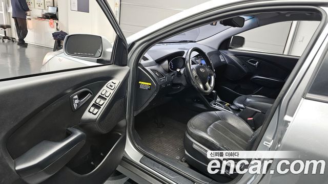 Hyundai Tucson 2011 thumb 10
