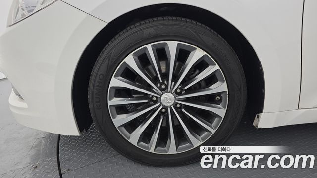 Hyundai Grandeur 2013 thumb 5
