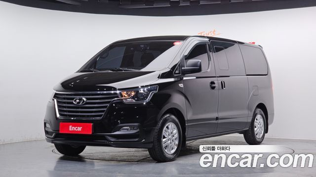 Hyundai Starex 2019 thumb 2