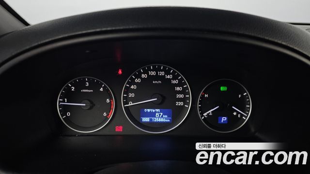 Hyundai Starex 2019 thumb 9