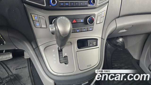 Hyundai Starex 2019 thumb 10