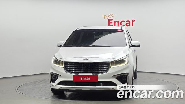 Kia Carnival 2019 thumb 4