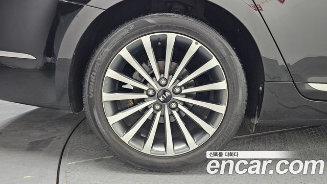 Kia K7 2013 thumb 6