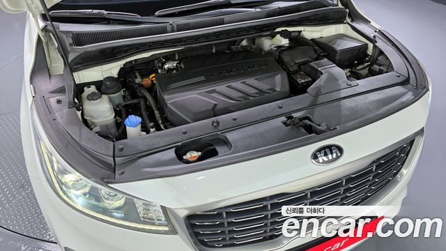 Kia Carnival 2019 thumb 7