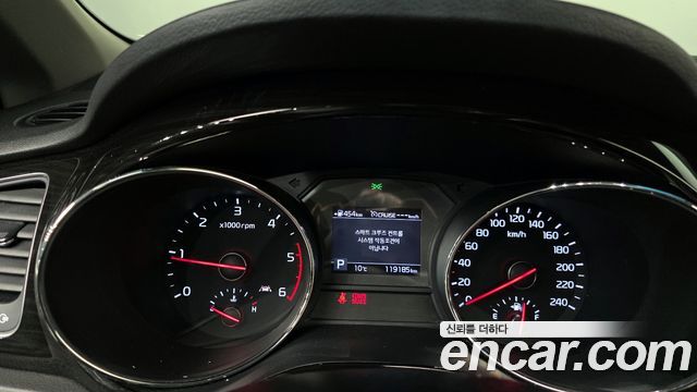 Kia Carnival 2019 thumb 9