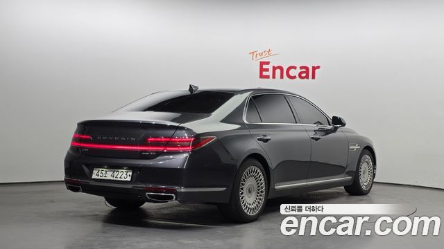 Genesis G90 2019 thumb 3