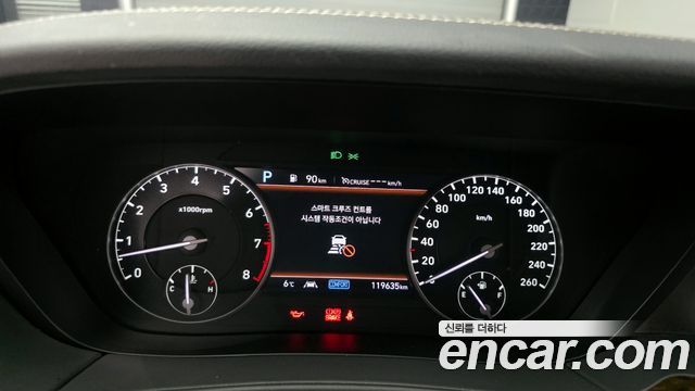 Genesis G90 2019 thumb 9