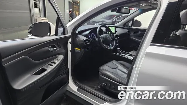 Hyundai Santa Fe 2019 thumb 10