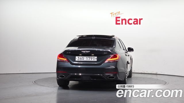 Genesis G70 2018 thumb 4