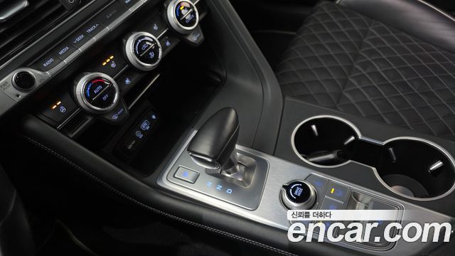 Genesis G70 2018 thumb 9