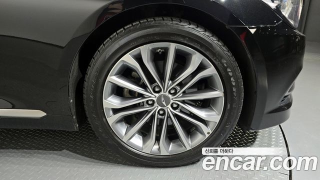 Hyundai Genesis 2015 thumb 6