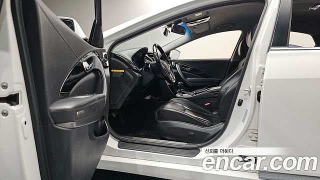 Hyundai Grandeur 2013 thumb 11