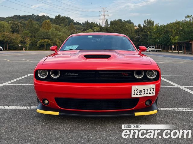 Dodge Challenger 2021 thumb 4