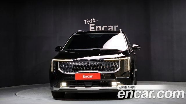 Kia Carnival 2024 thumb 4