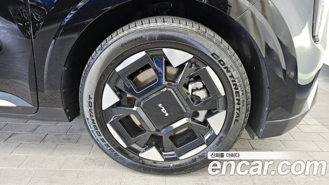 Kia Carnival 2024 thumb 6