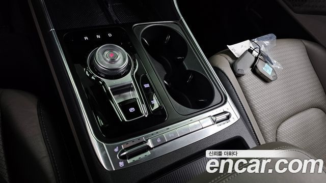 Kia Carnival 2024 thumb 10