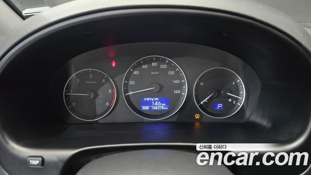 Hyundai Starex 2017 thumb 8