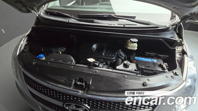 Hyundai Starex 2013 thumb 7