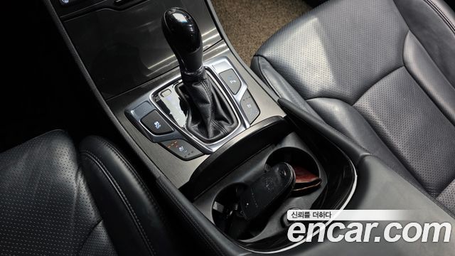 Hyundai Grandeur 2016 thumb 10