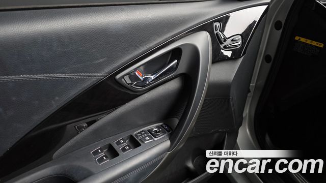 Hyundai Grandeur 2016 thumb 12