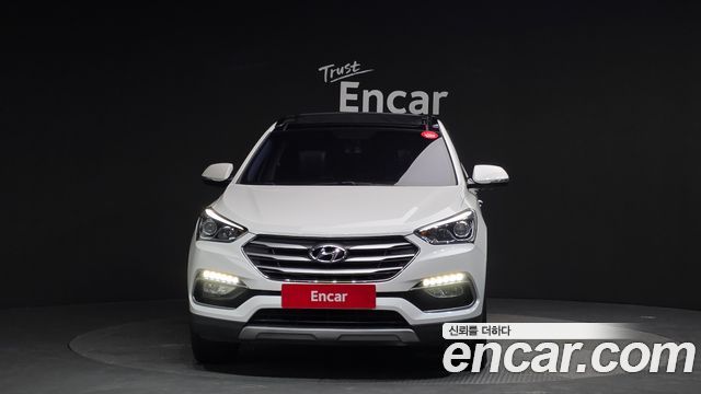 Hyundai Santa Fe 2017 thumb 4
