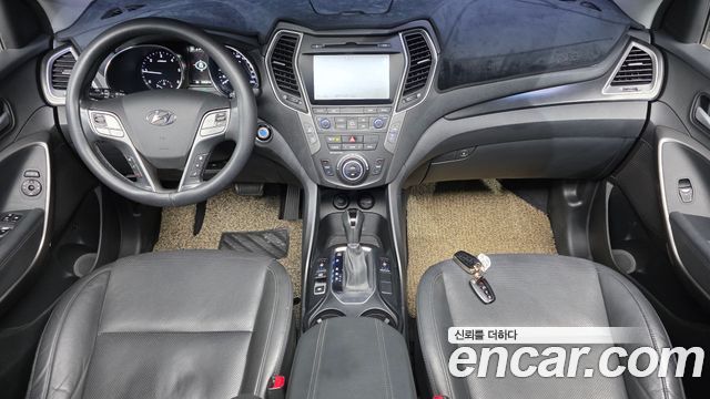 Hyundai Santa Fe 2017 thumb 8