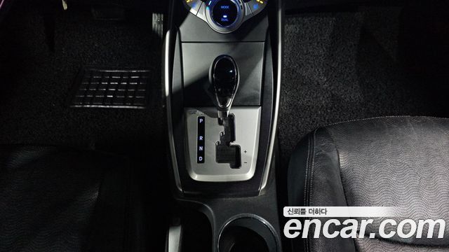 Hyundai Avante 2012 thumb 9