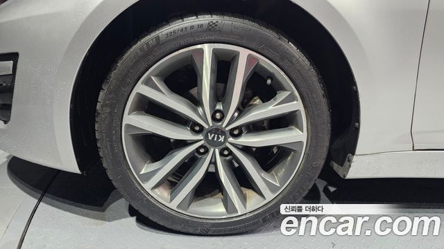Kia K5 2014 thumb 6