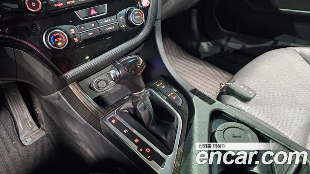 Kia K5 2014 thumb 9