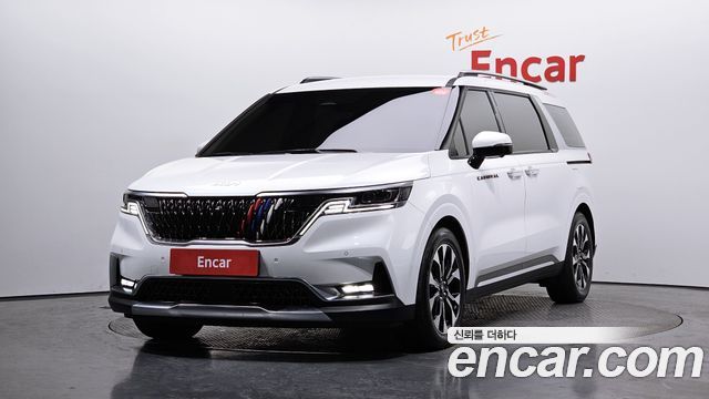 Kia Carnival 2021 thumb 2