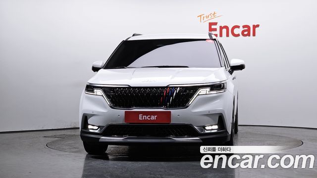 Kia Carnival 2021 thumb 4