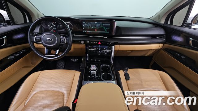 Kia Carnival 2021 thumb 8