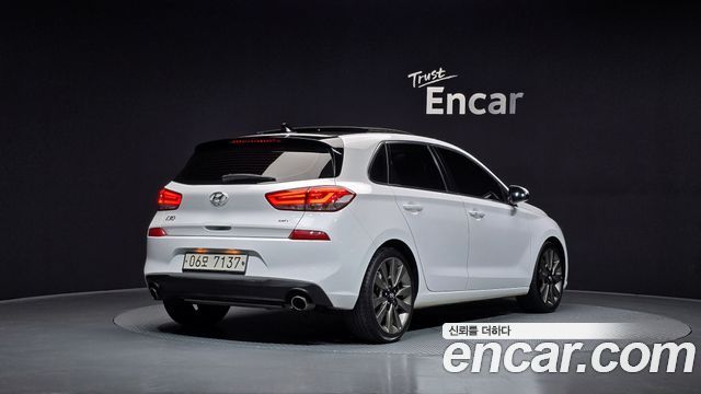 Hyundai i30 2017 thumb 3