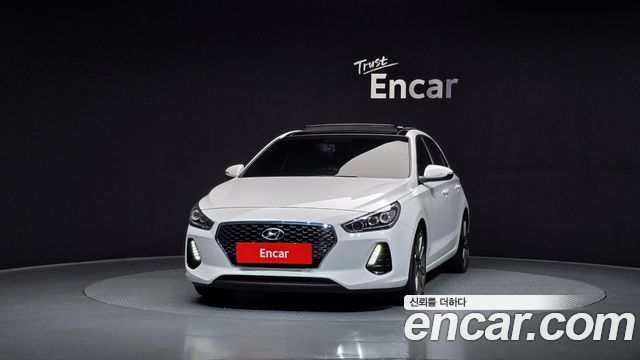 Hyundai i30 2017 thumb 4