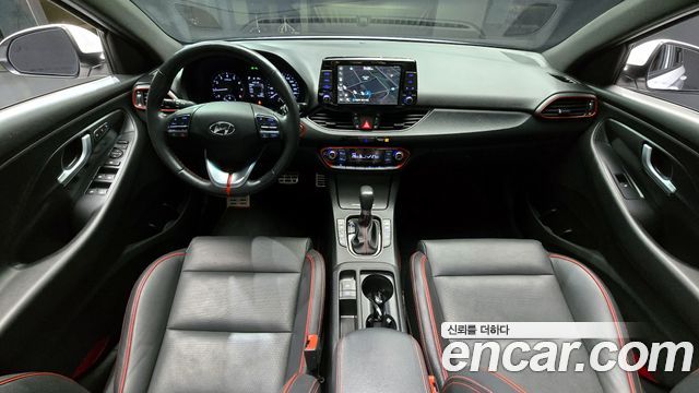 Hyundai i30 2017 thumb 8