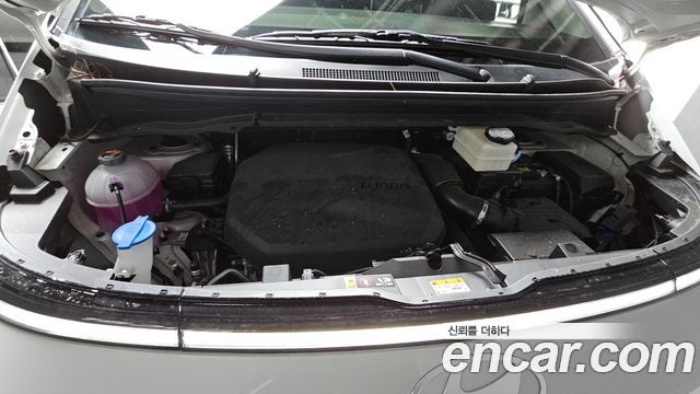 Hyundai Staria 2025 thumb 7