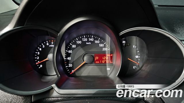 Kia Morning 2011 thumb 8