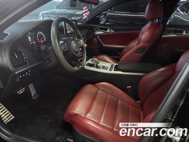 Kia Stinger 2018 thumb 10