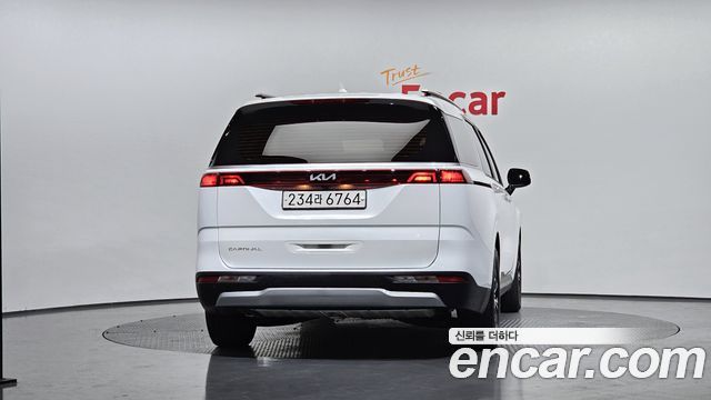 Kia Carnival 2021 thumb 5