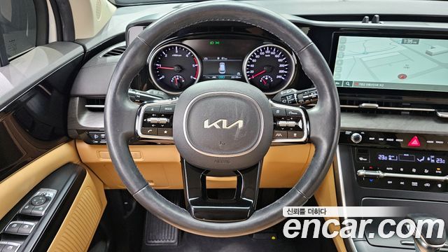 Kia Carnival 2021 thumb 12