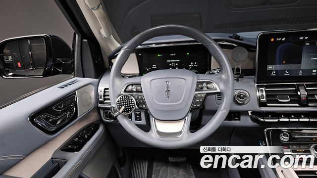 Lincoln Navigator 2019 thumb 10