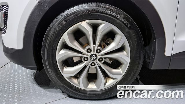 Hyundai Santa Fe 2012 thumb 6
