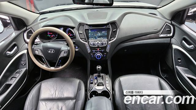 Hyundai Santa Fe 2012 thumb 8