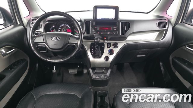 Kia Ray 2015 thumb 8